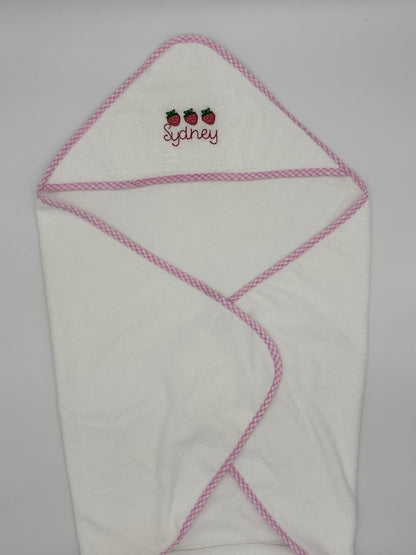 Strawberry Gingham Terry Cloth Bath Towel